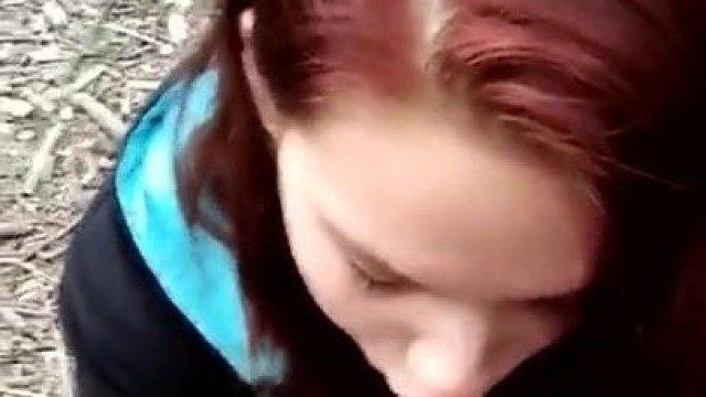 18 yo Redhead outdoor blowjob